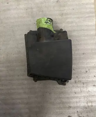 Ford Fiesta Air filter box cover 104039 D156