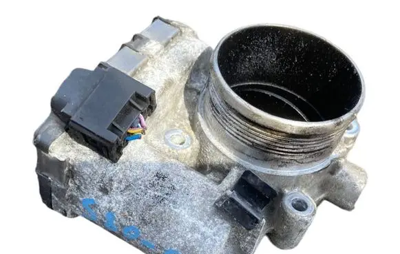 Volvo XC60 Throttle body valve 31216665 10W024 0280750521