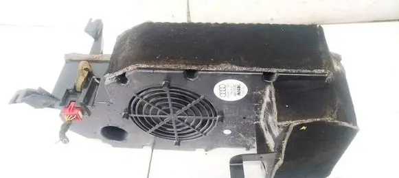 Audi A6 S6 C5 4B Subwoofer speaker 4B9035382