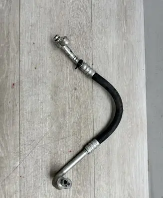 Porsche Cayenne (92A) Air conditioning (A/C) pipe/hose 7P0820721A 95857372101
