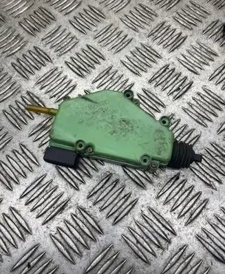Volkswagen Transporter - Caravelle T4 Central locking motor 7D0959781A 5H0101 403680