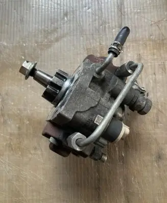 Subaru Forester SH Fuel injection high pressure pump 2940000981 30237 AA020