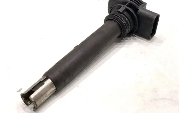 Audi A4 S4 B8 8K High voltage ignition coil 