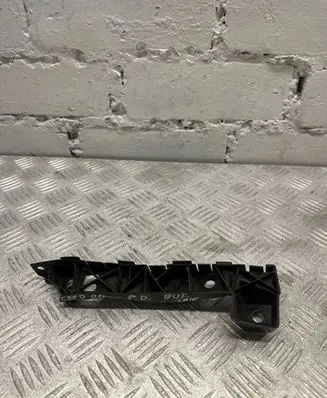 KIA Ceed Front bumper mounting bracket 865141H000