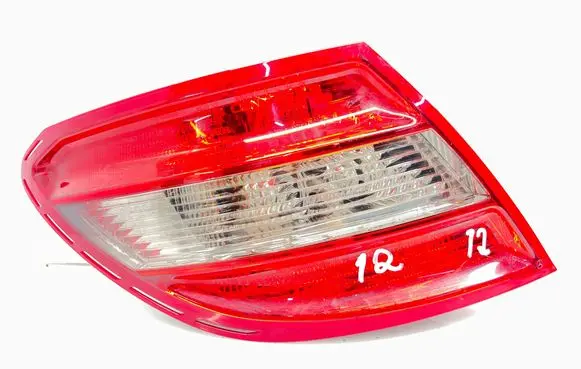 Mercedes-Benz C W204 Rear/tail lights 2048202964