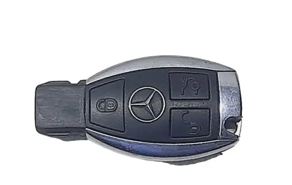 Mercedes-Benz C W204 Ignition key/card 