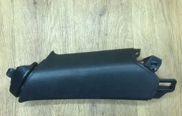 Porsche Macan (95B) (C) pillar trim 95B867288