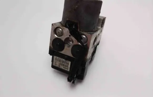 Toyota Corolla E120 E130 ABS Pump 273004571 8954102030