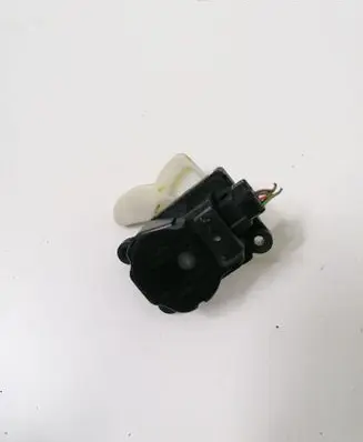 Opel Astra J A/C air flow flap actuator/motor U9518001