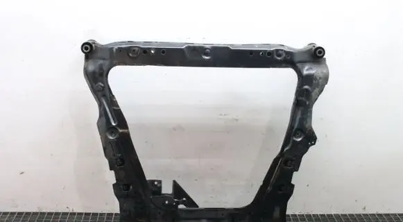 Nissan X-Trail T32 Front subframe