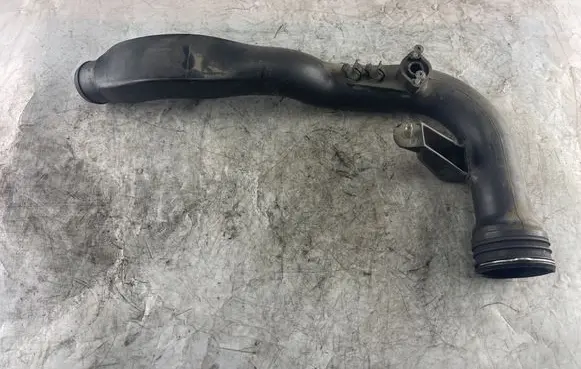 Audi A4 S4 B6 8E 8H Air intake duct part 8E0145762B 8E0145840 3B0145762E