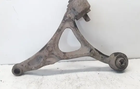 Volvo XC90 Front lower control arm/wishbone