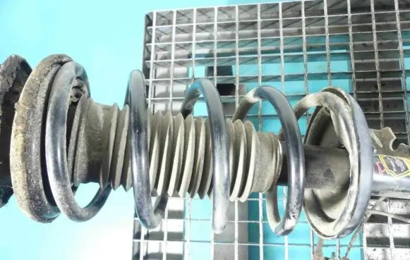 Suzuki Grand Vitara II Front coil spring IMPRK1345486