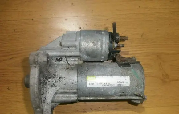 Peugeot 206 Starter motor 9648644680 13a92727kba