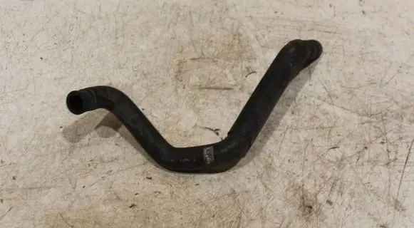 Subaru Impreza II Engine coolant pipe/hose
