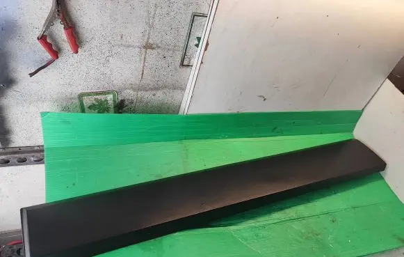 Opel Vivaro Sliding door trim (molding) 93867929 93453625 93867912