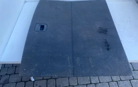 Trunk/boot floor carpet liner