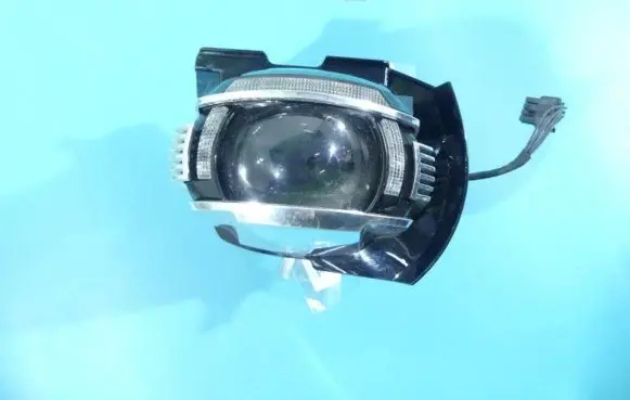 Volkswagen PASSAT B8 Xenon bulb 90052323A IMPRK1152445