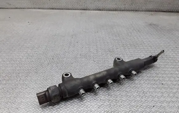 Subaru Outback Fuel main line pipe