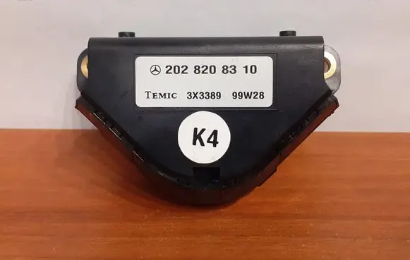 Mercedes-Benz CLK A208 C208 Alarm movement detector/sensor 10173 2028208310