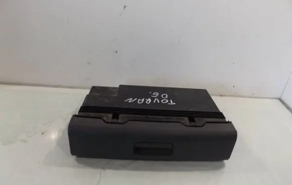 Volkswagen Touran I Glove box 1T0881580D