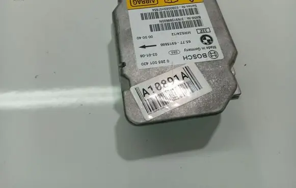 Mini One - Cooper R50 - 53 Airbag control unit/module 0285001430