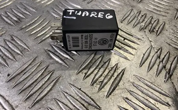 Volkswagen Touareg I Other relay 7l6907160c