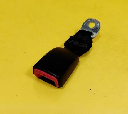 Peugeot 107 Rear seatbelt buckle E034501