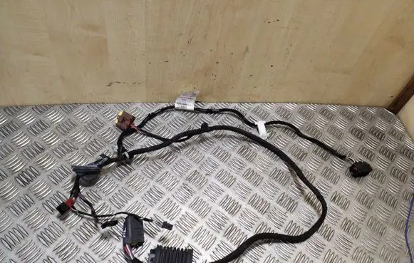Peugeot Boxer Front door wiring loom 1376590080