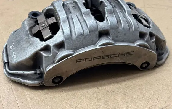 Porsche Macan (95B) Front brake caliper 95B615106BJ