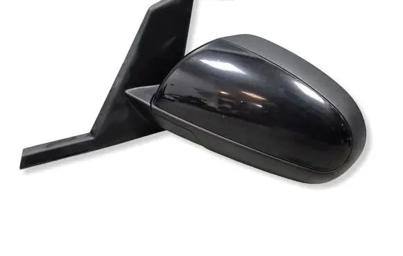 Mitsubishi Colt Front door electric wing mirror 