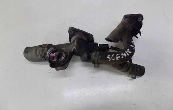 Thermostat/thermostat housing