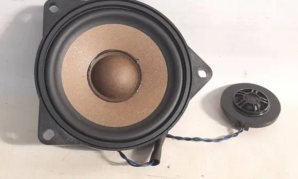 BMW 3 G20 G21 Panel speaker 6809628 6809630 65136809628