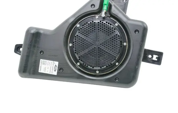 Ford Edge II Subwoofer speaker ET4T19A067AC H929R 9765946