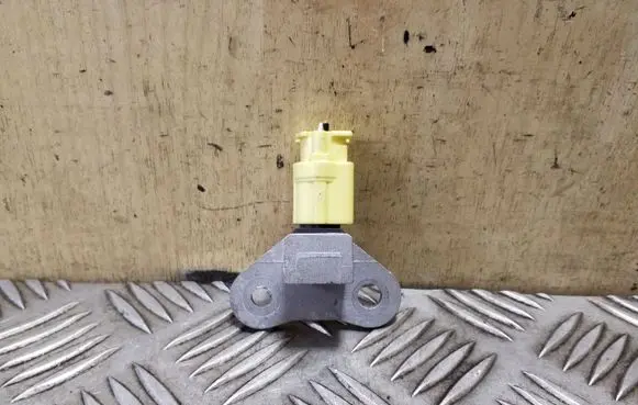 Nissan X-Trail T31 Airbag deployment crash/impact sensor