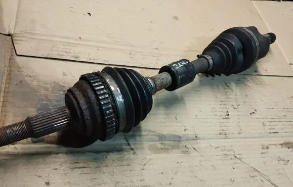 Chrysler PT Cruiser Front driveshaft P04668421AA