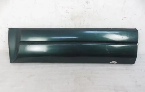 Suzuki Grand Vitara I Front door trim (molding) 7768165DA0