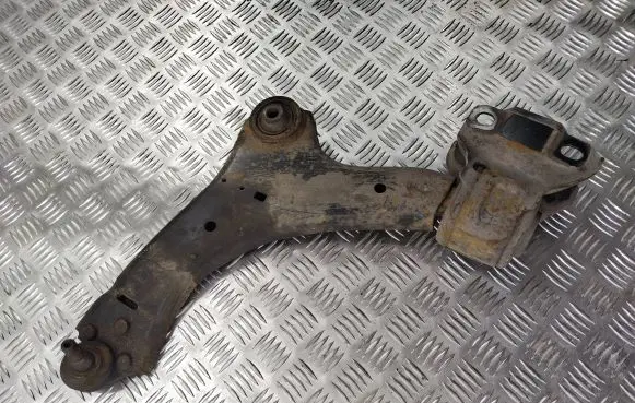 Volvo V60 Front lower control arm/wishbone