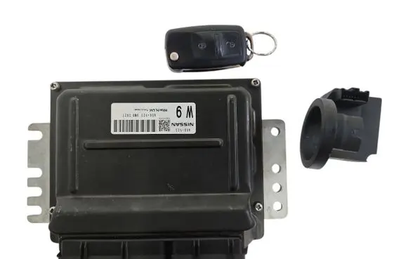 Nissan X-Trail T30 Engine ECU kit and lock set 15217173 A56V23UMO3927 3890169