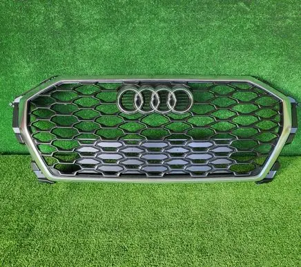 Audi Q3 F3 Front bumper upper radiator grill 83F853651B 83F853651C
