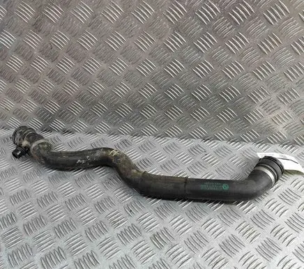 BMW X7 G07 Engine coolant pipe/hose 8582010