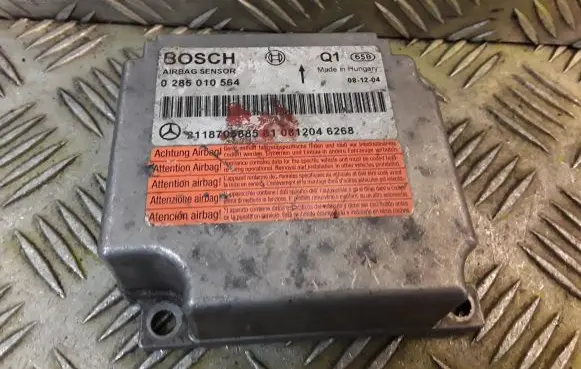 Mercedes-Benz E W211 Airbag control unit/module 2118705885