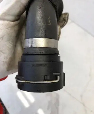 Audi A4 S4 B8 8K Engine coolant pipe/hose S4000197