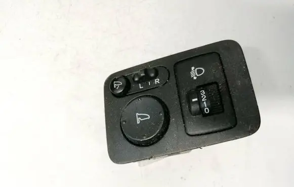 Honda CR-V Headlight level height control switch M33212 M31062