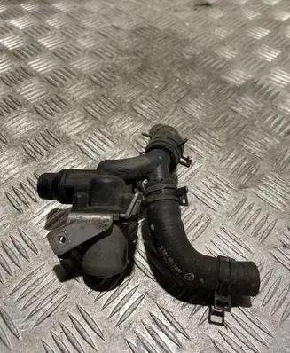 Mercedes-Benz C W204 Coolant heater control valve A65120000