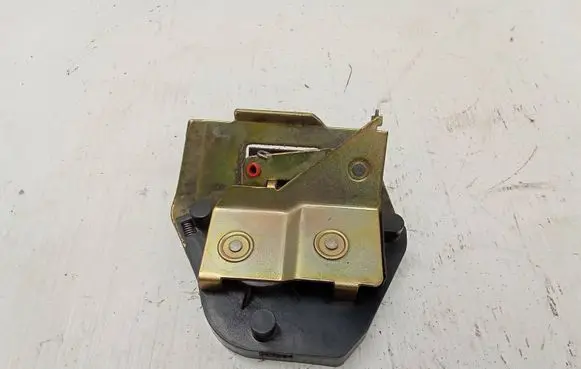 Citroen Berlingo Sliding door lock 