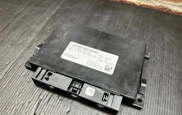 Mercedes-Benz Sprinter W907 W910 Other control units/modules A2139008530 A0009013213 3C0658860000