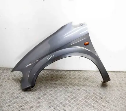 Chrysler Voyager Fender 5018445AA