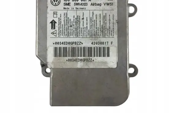 Volkswagen PASSAT B5 Airbag control unit/module 1C0909601A
