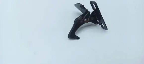BMW Z4 E85 E86 Engine bonnet/hood lock/catch 51237047170 7047170